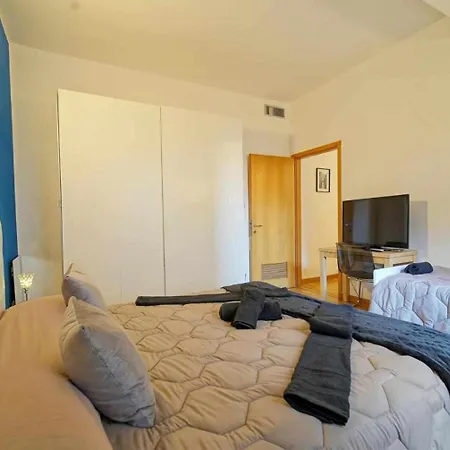 Apartment Destiny Home 4 - Borgo Venezia