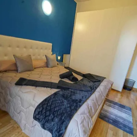 Destiny Home 4 - Borgo Venezia Apartment